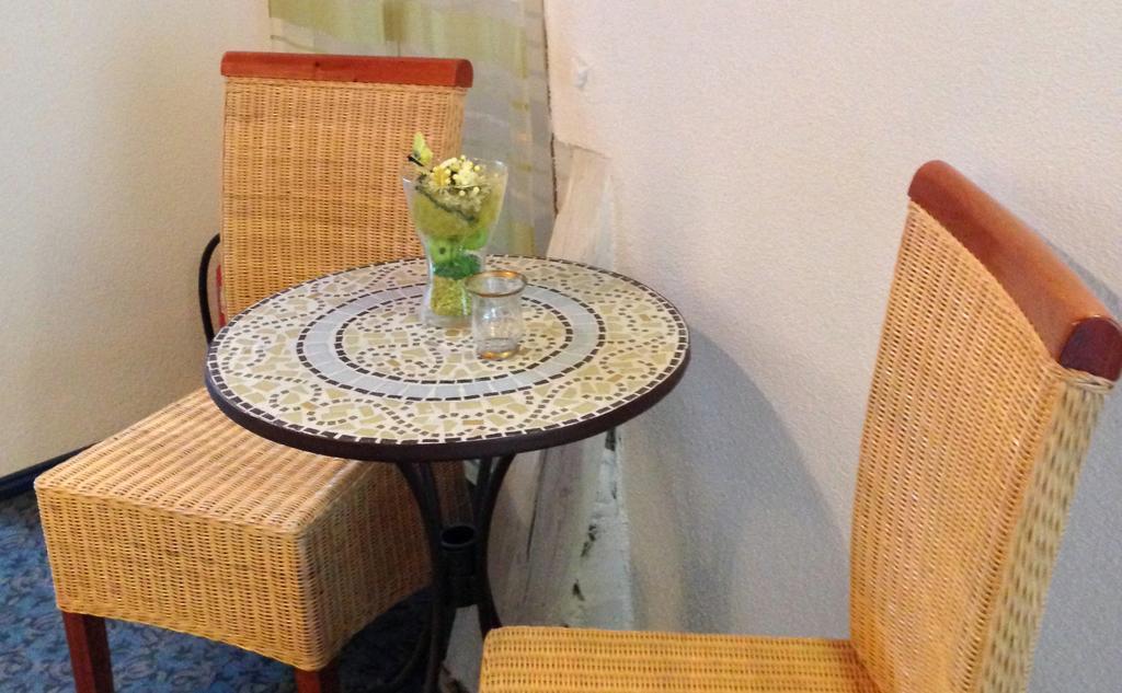 Hotel Cafe Konditorei Koeppel Bingen am Rhein Dış mekan fotoğraf